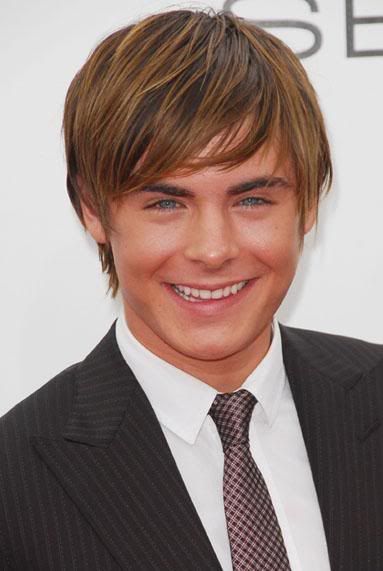 http://i648.photobucket.com/albums/uu202/piester12/472023zac20efron.jpg