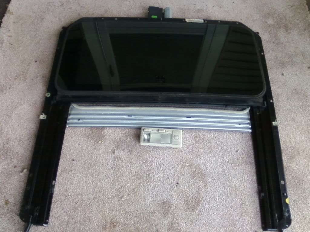 FS 97 B4 Passat GLX full sunroof assembly Page 2 VW Vortex Volkswagen Forum
